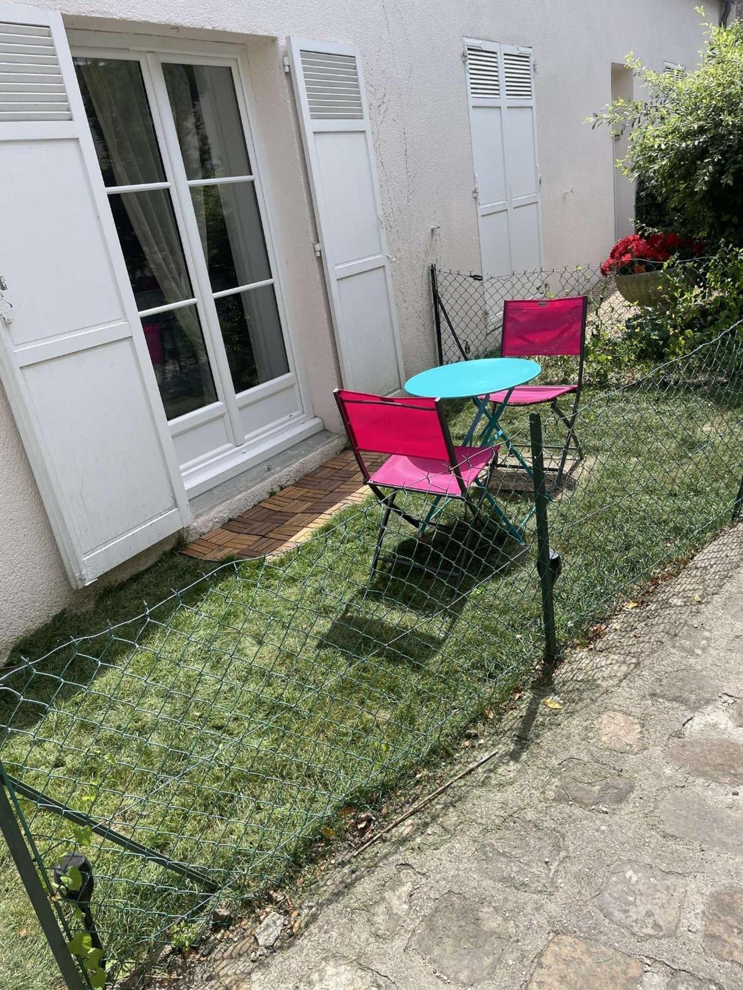 Charmante Maisonnette Centre Nemours Dış mekan fotoğraf
